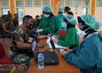Ribuan Prajurit Korem 042/Garuda Putih Jambi Divaksin
