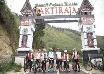Lake Toba Bike Adventure 2021, Bersepeda Sambil Mengenal dan Menghargai Budaya Bangsa, Adat Budaya Batak