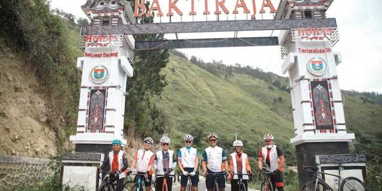 Lake Toba Bike Adventure 2021, Bersepeda Sambil Mengenal dan Menghargai Budaya Bangsa, Adat Budaya Batak