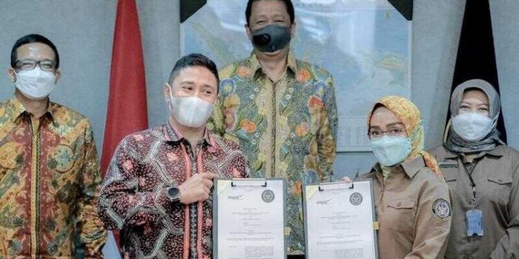 Gandeng Asyst Kembangkan Layanan Website Indonesia.Travel