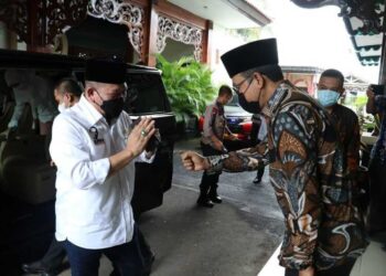 Ada Apa Tiba-tiba Ketua DPD RI Minta Pemerintah Tegur Tiktok?