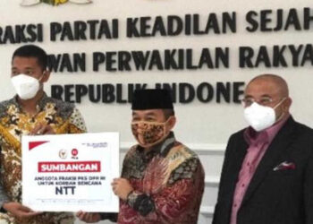Fraksi PKS Serahkan Bantuan Secara Simbolis kepada Korban Bencana di NTT dan NTB