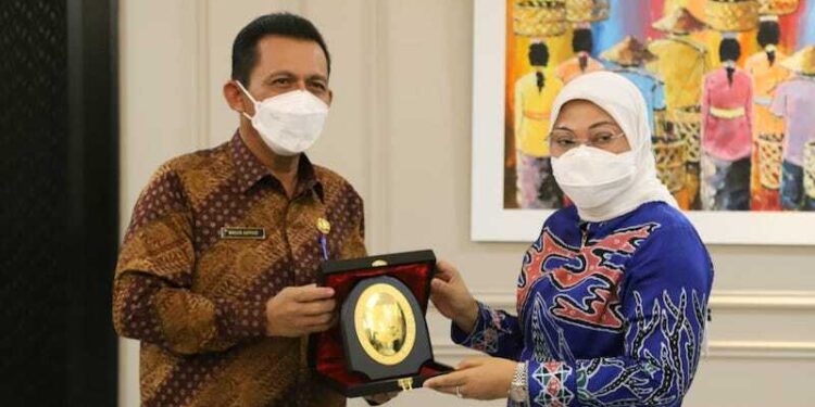 Bangun BLK, Menaker Ida Siapkan SDM Terampil di Kawasan Industri Batam