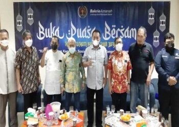 Selalu Terbar Kebaikan, Buka Bersama PWI Jaya dan Santunan Bakrie Amanah