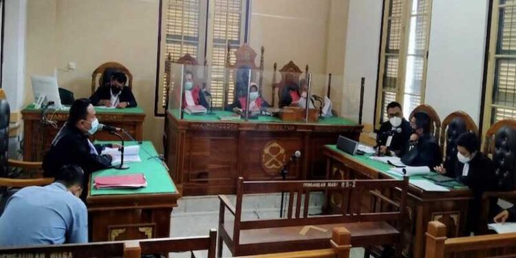 Kejanggalan Atas Penahanan Anwar Tanuhadi, Mahasiswa dan Masyarakat Angkat Bicara