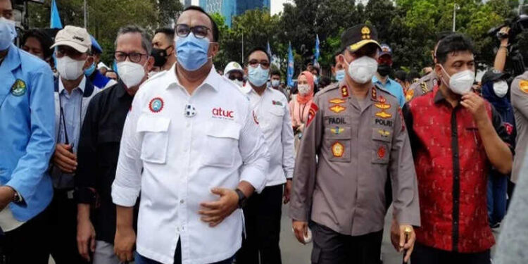 Kapolda Dampingi Buruh Datangi MK Minta UU Cipta Kerja Khusus Klaster Ketenagakerjaan Dicabut