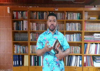 Senator Filep Wamafma Desak Pemerintah Jelaskan Definisi Khusus Afilisasi KKB sebagai Teroris