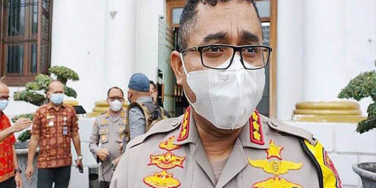 Mabes Polri Tangkap Lima Oknum Polisi di Surabaya Tengah Pesta Narkoba
