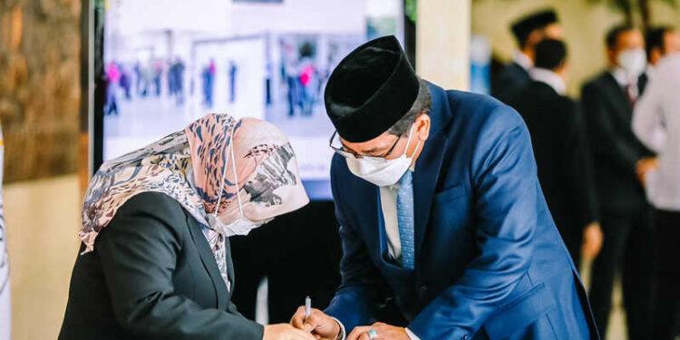 Sekjen DPD RI Lantik Mahyu Darma sebagai Kepala Biro PMH Gantikan Nana Sutisna