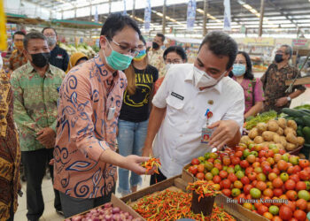 Pastikan Pasokan dan Harga Aman dan Terkendali, Wamendag Kunjungi Sulawesi Utara
