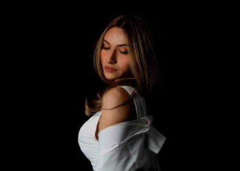 Julia Robex: Menggapai Asa di Benua Biru Eropa