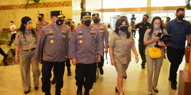 Anggota DPR Evita Nursanty Dikukuhkan sebagai Ketua Umum KBPP Polri 2021-2026