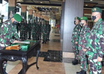 Kasad Andika Perkasa Pimpin Sertijab Pangkostrad dan 5 Pejabat Teras TNI AD