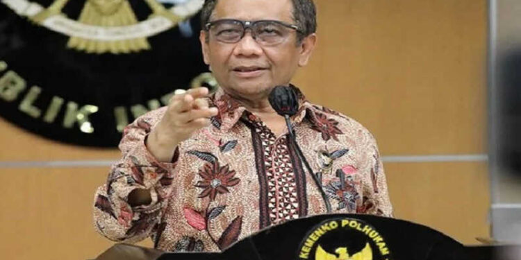 Menko Polhukam Akui Kebijakan Pemerintah soal Penanganan Covid-19 Berubah-ubah
