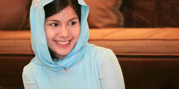 Annisa Pohan Akhirnya Minta Maaf Setelah Dibanjiri Krtik soal Salah Kutip Ayat Al Quran