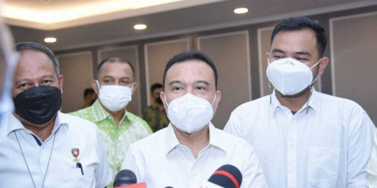 DPR Kolaborasi dengan Polri dan Mahasiswa Selenggarakan Vaksinasi untuk Masyarakat