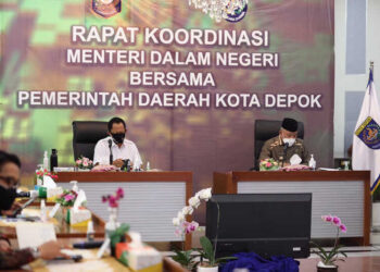 Mendagri Pertanyakan Lambatnya Penyaluran Bansos di Depok