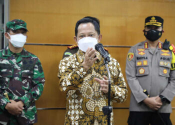 Mendagri Ajak Perusahaan Gotong Royong Bantu Masyarakat Terdampak Pandemi