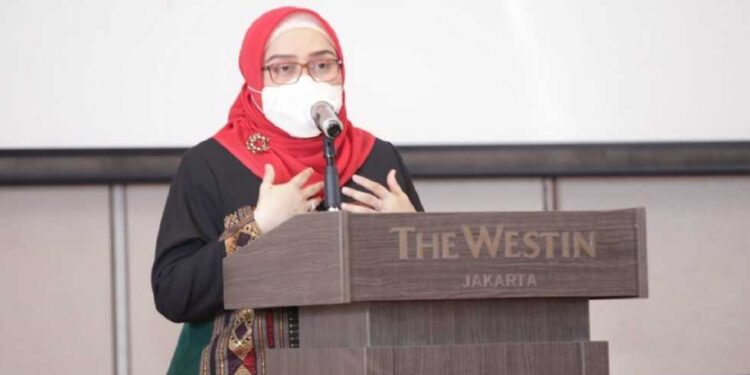 Indah Anggoro: Kebijakan Pengupahan Program Strategis Nasional