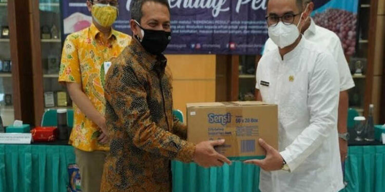 Kemendag Salurkan Bantuan 3 Ton Telur untuk Nakes dan Pasien Covid di 7 Kabupaten/Kota