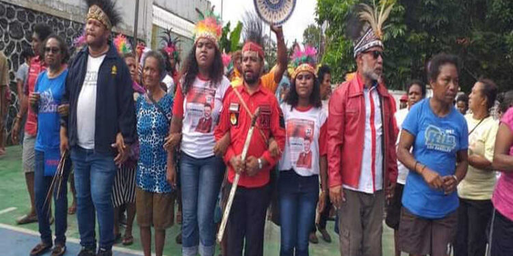 Digugat Perusahaan Sawit, Filep Ajak Semua Pihak Dukung Bupati Sorong