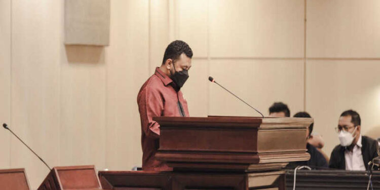 Soal Somasi ke Lokataru dan Kontras, Senator Papua Barat Minta Luhut Buka Data yang Benar