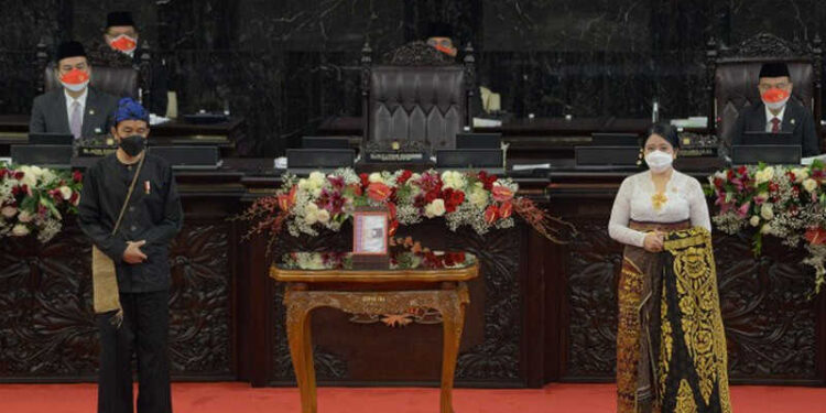 Singgung Pertumbuhan Ekonomi 2020, Ketua DPR Berharap Pemerintah Optimalkan Pendapatan Negara pada RAPBN 2022