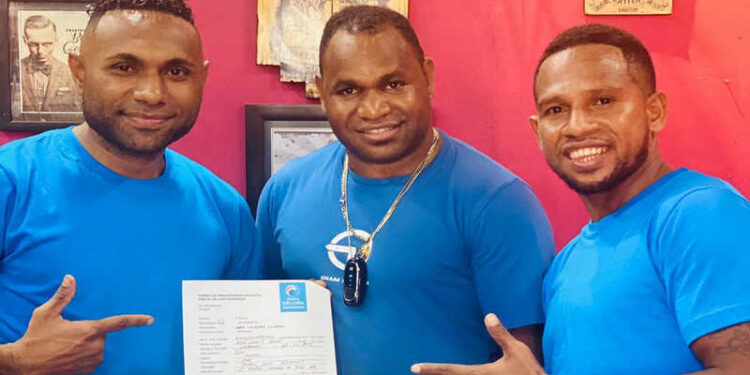 Eks Penyerang Timnas Senior Indonesia Titus Bonai Susul Okto Maniani Gabung ke Partai Gelora