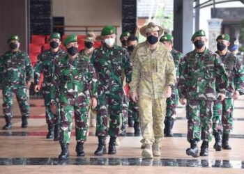 Wakasad Sambut Kedatangan Panglima Divisi I AD Australia di Mabesad