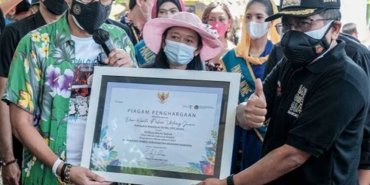 Selain Potensi Wisata Berbasis Alam dan Budaya, Sandiaga Uno Dorong Potensi Ekonomi Kreatif