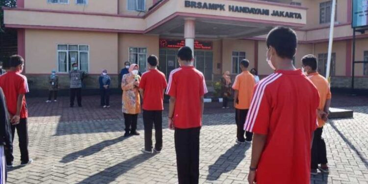 Mensos : Kalian Anak Kebanggaan Ibu, Pasti Bisa Berubah