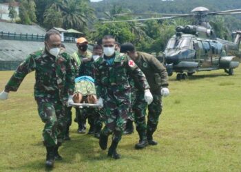 Satgas Kolakops Korem 172/Praja Wira Yakthi Berhasil Evaluasi Jenazah Suster Maelani di Kiwirok