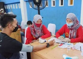 Tak Hanya Gelar Vaksinasi, BINDA Bagikan Paket Sembako