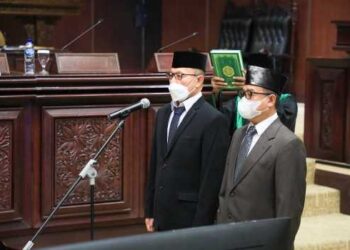 Sidang Paripurna, Pimpinan DPD RI Lantik Anggota PAW 