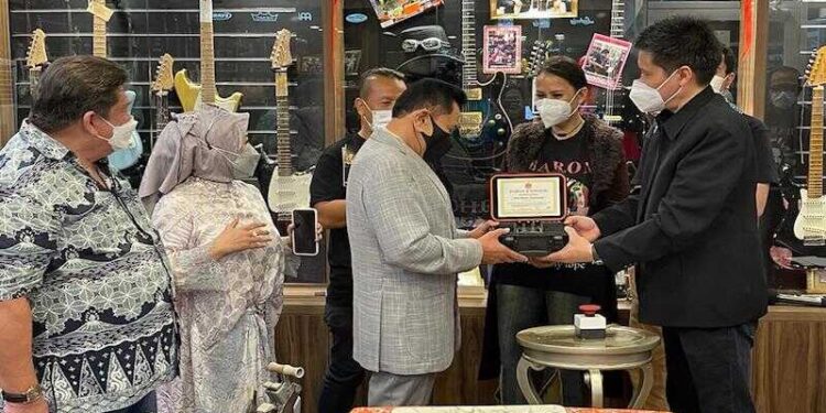 Mengenang Baron, Pedal Gitar dan Baron Legacy Foundation Diluncurkan