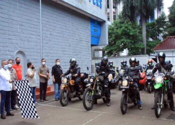 Ketua PWI Pusat Lepas Tim JKW-PWI Keliling Indonesia