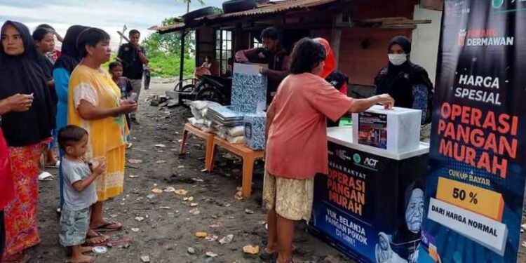 Di Kampung Nelayan, ACT Operasi Pangan Murah
