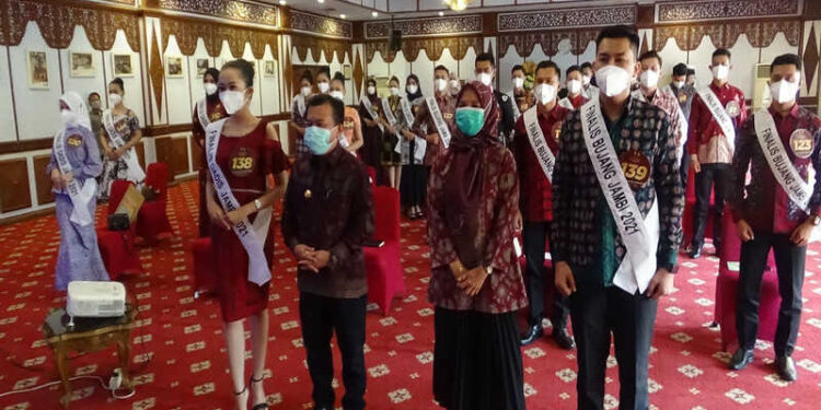 Beri Motivasi Bujang Gadis 2021, Al Haris Minta Para Peserta Cintai Negeri Jambi