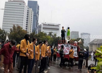 Peringatan 7 Tahun Pemerintahan Jokowi, BEM Se-Indonesia Sampaikan 12 Tuntutan