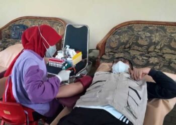 Hari Sumpah Pemuda, Kelurahan Karang Besuki Gelar Donor Darah