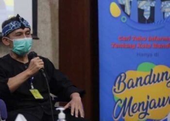 Antisipasi Bencana, DPKP3 Kota Bandung Masif Rampingkan Pohon