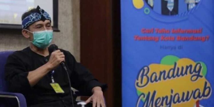 Antisipasi Bencana, DPKP3 Kota Bandung Masif Rampingkan Pohon