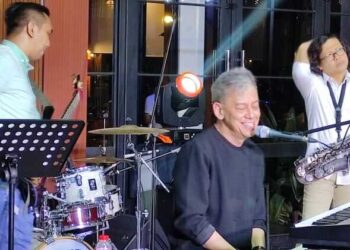 Fariz RM Sukses Gelar ‘Dehills an Intimate Concert of Fariz RM’