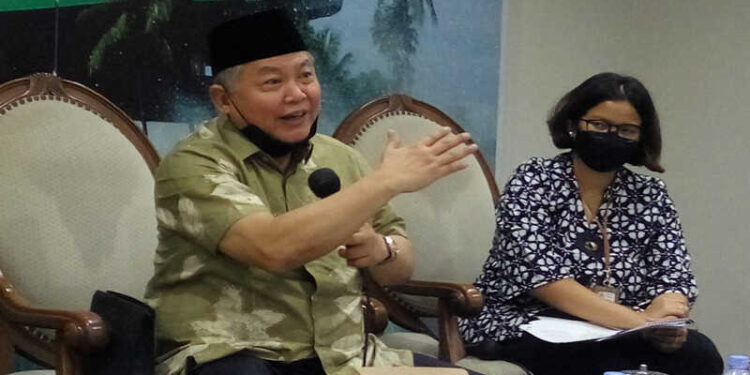 Cegah Pinjol Ilegal, DPR: Buka Seluas-luasnya Akses Keuangan untuk Masyarakat Kecil