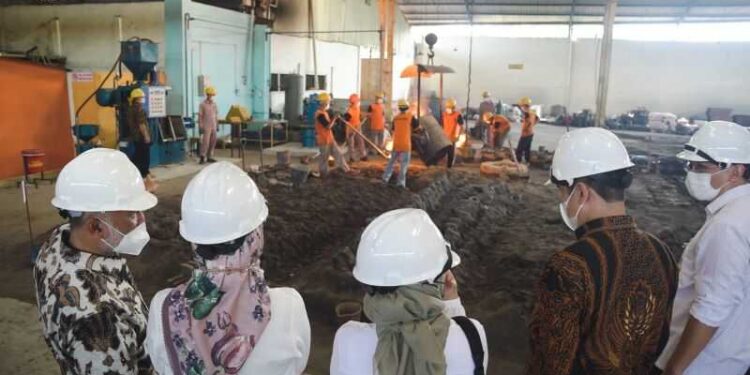 Sektor Logam Berkontribusi Positif Terhadap Industri Otomotif Nasional