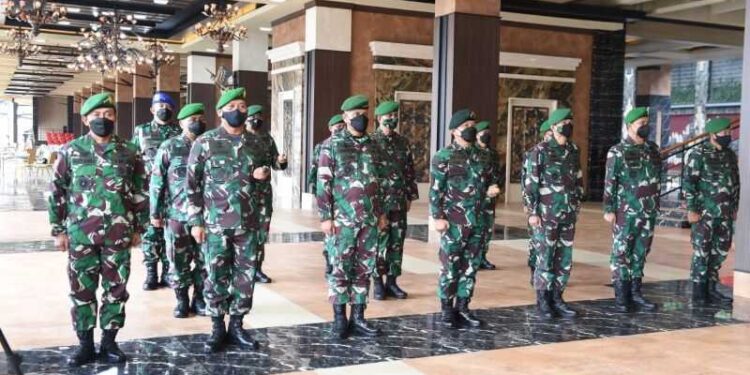 Kasad Terima Laporan Korps Kenaikan Pangkat 36 Pati TNI AD