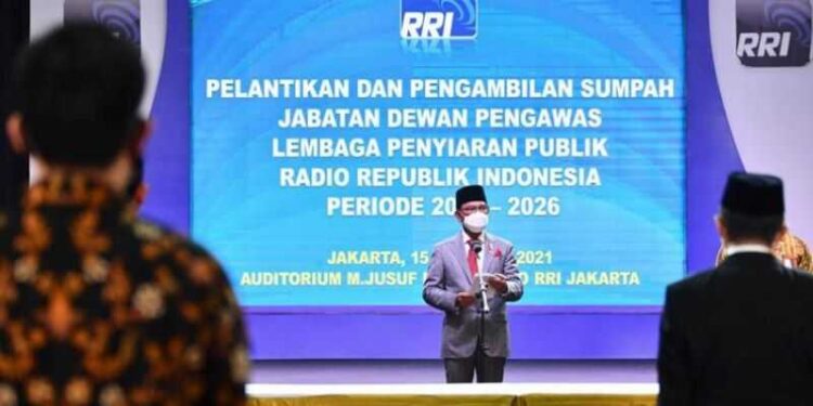 Menkominfo Lantik Lima Dewas Lembaga Penyiaran Publik RRI