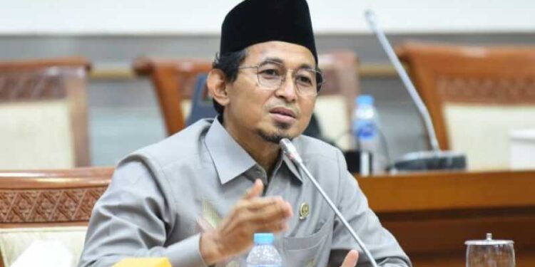 DPR RI Kecam Oknum Polisi Banting Demonstran Unras