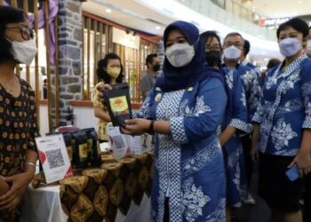Kustini Apresiasi Kinerja Panitia Koperasi dan UMKM Expo 2021