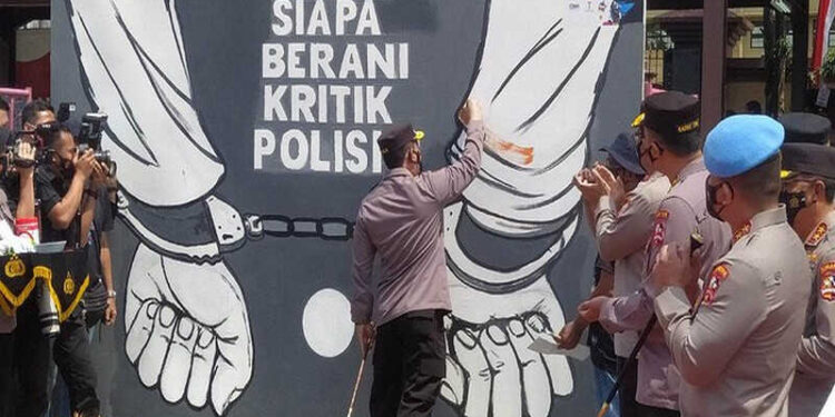 Kapolri: Polri Tidak Anti Kritik, Jamin Kebebasan Bereskpresi, Lomba Mural Ini Buktinya